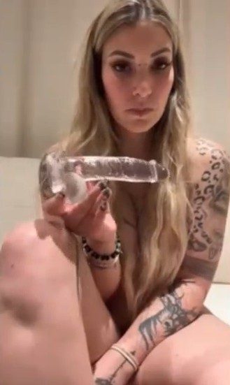 Lindsey Pelas huge boobs Nude Video