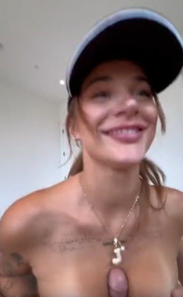 Arikytsya Starbucks Employee Sex Tape Video